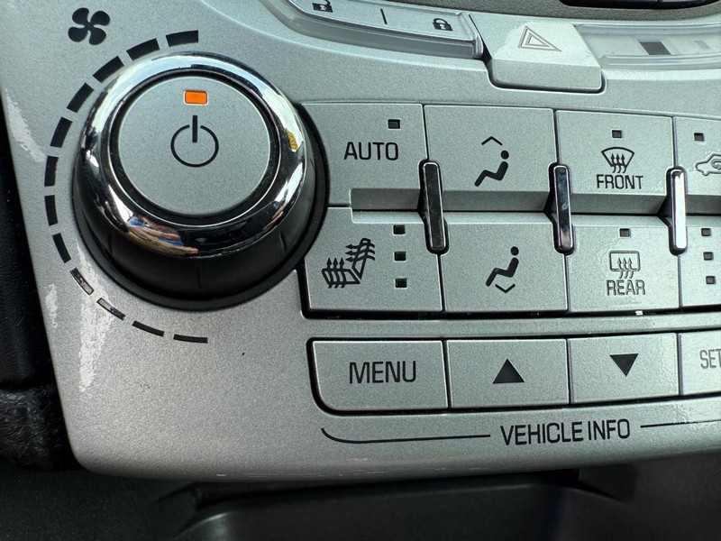 GMC Terrain Vehicle Image 17