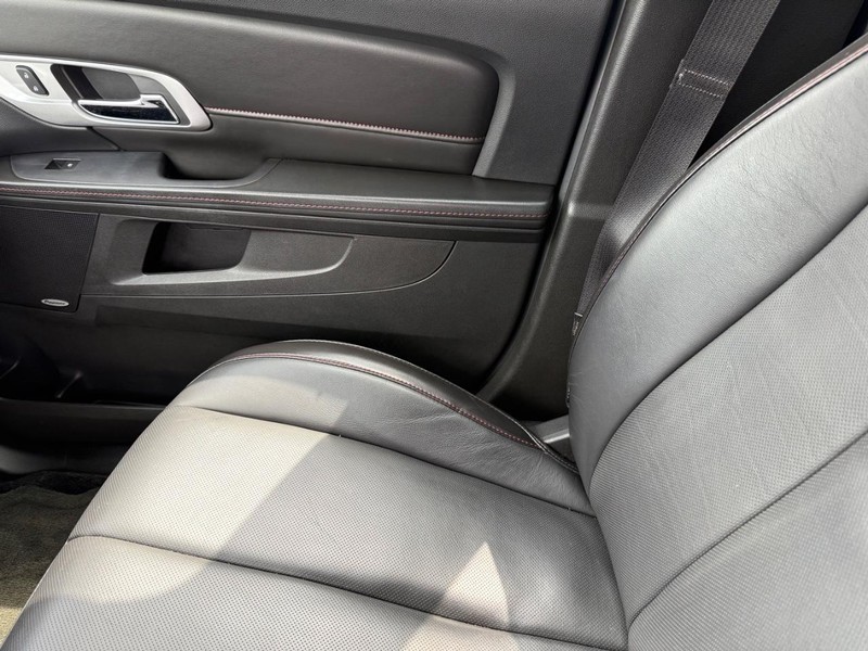GMC Terrain Vehicle Image 22