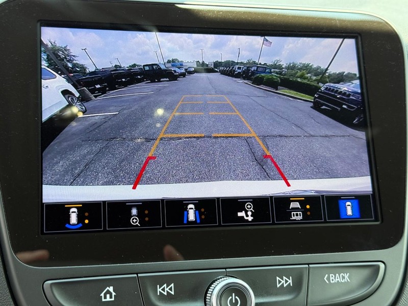Chevrolet Equinox Vehicle Image 20