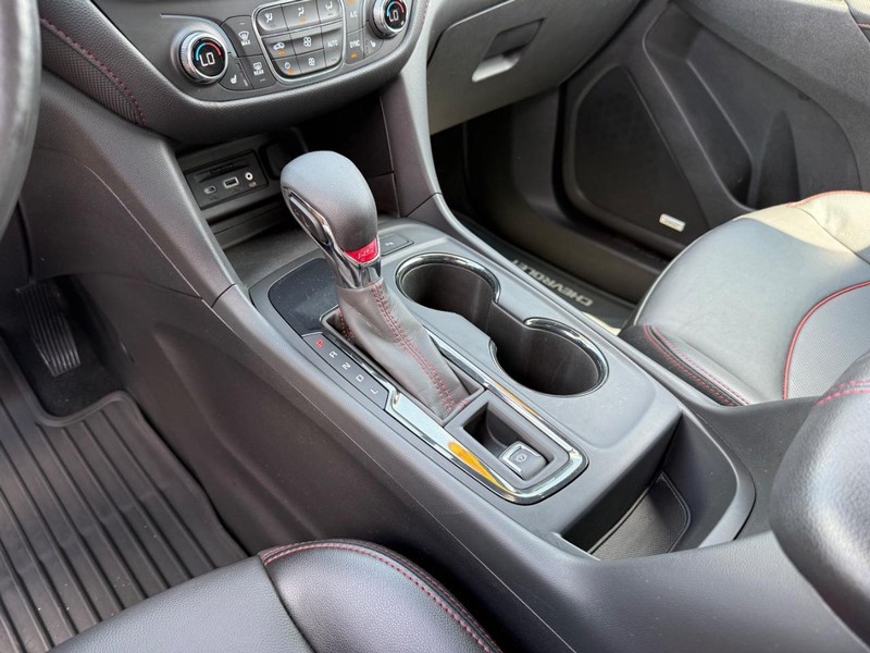 Chevrolet Equinox Vehicle Image 22