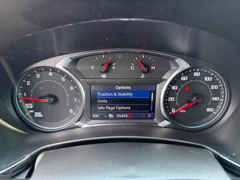 Chevrolet Equinox Vehicle Image 25