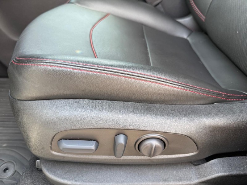 Chevrolet Equinox Vehicle Image 28
