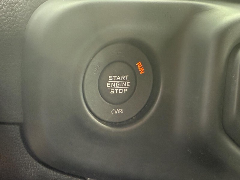 Jeep Wrangler 4xe Vehicle Image 18