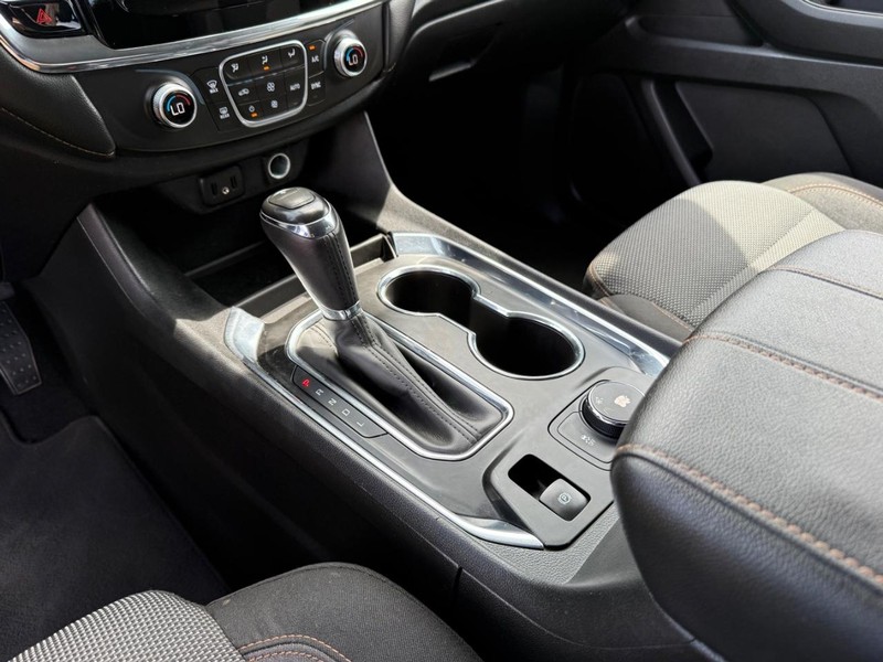 Chevrolet Traverse Vehicle Image 20