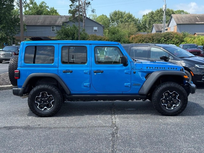 Jeep Wrangler 4xe Vehicle Image 02