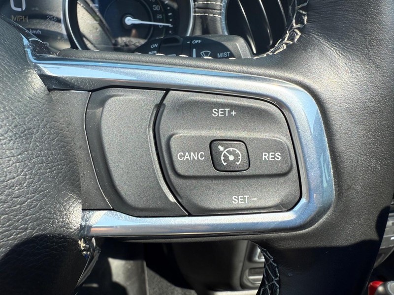 Jeep Wrangler 4xe Vehicle Image 15