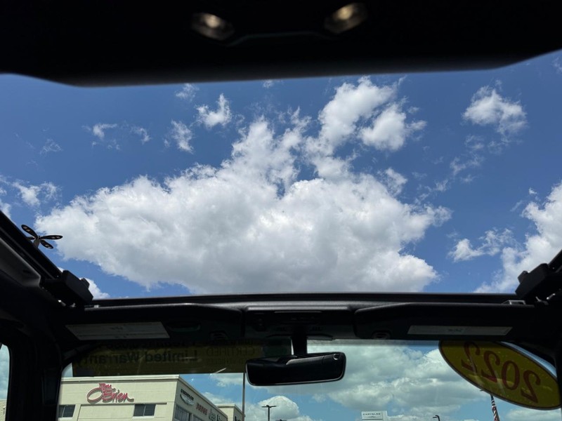 Jeep Wrangler 4xe Vehicle Image 11