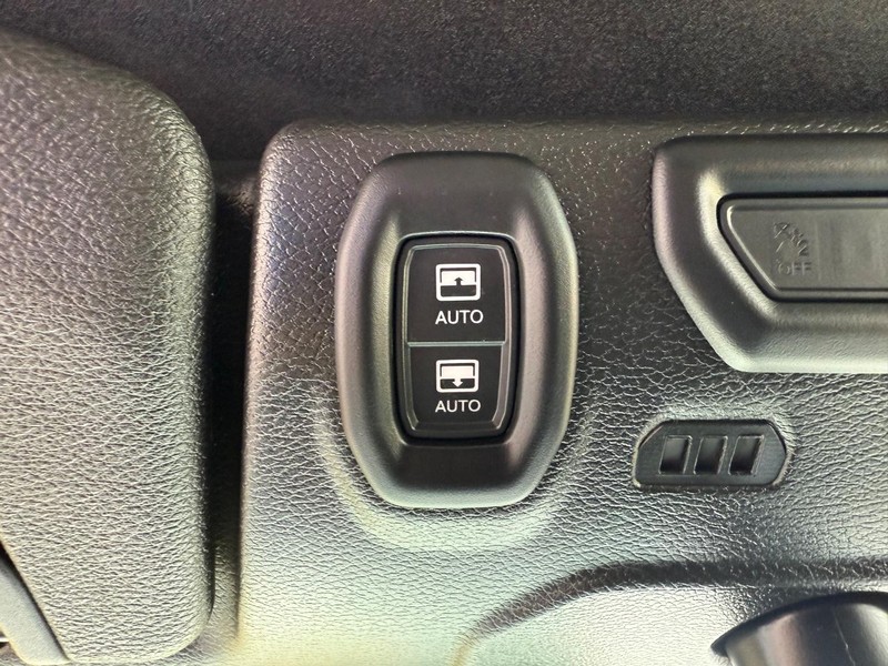 Jeep Wrangler 4xe Vehicle Image 23