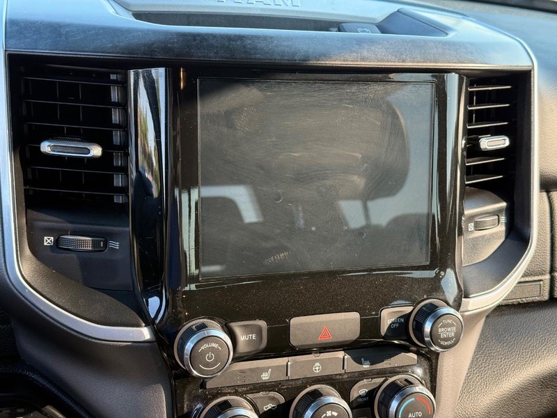 Ram 1500 Vehicle Image 17