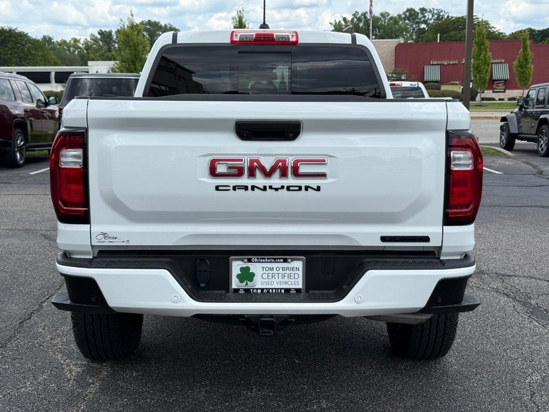 GMC Canyon Vehicle Image 04