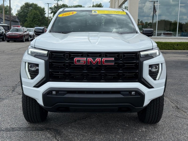 GMC Canyon Vehicle Image 09