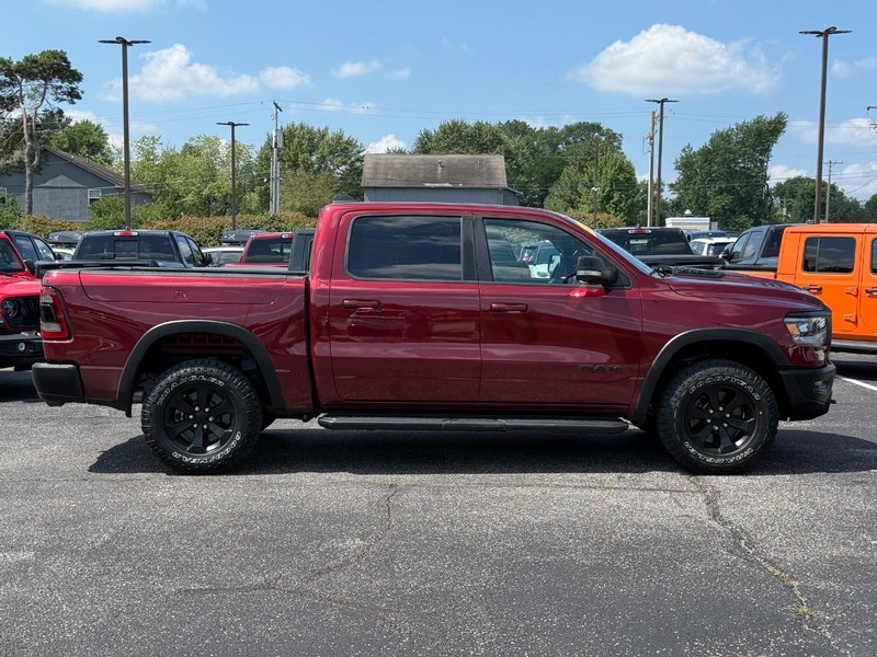 Ram 1500 Vehicle Image 02