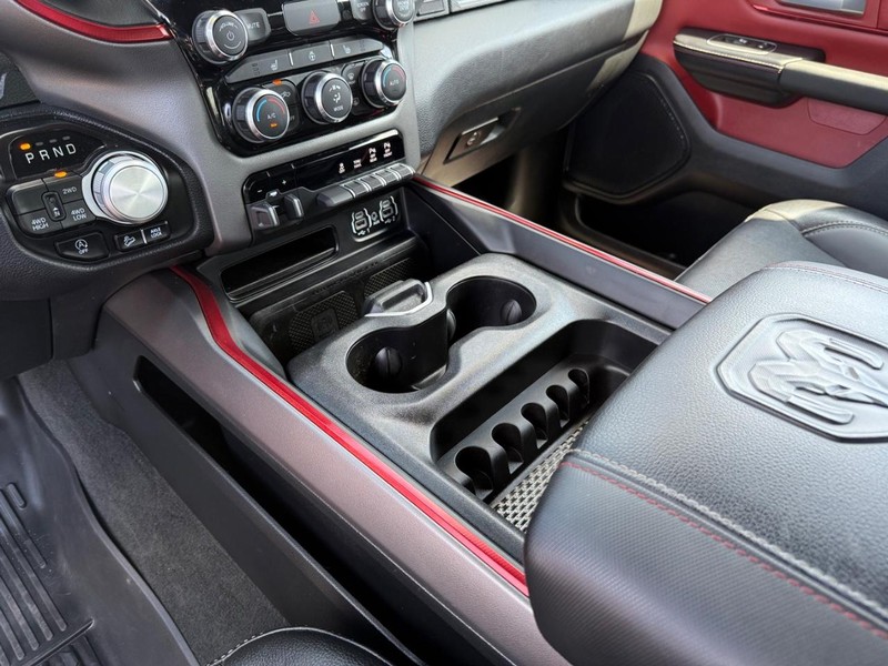 Ram 1500 Vehicle Image 21