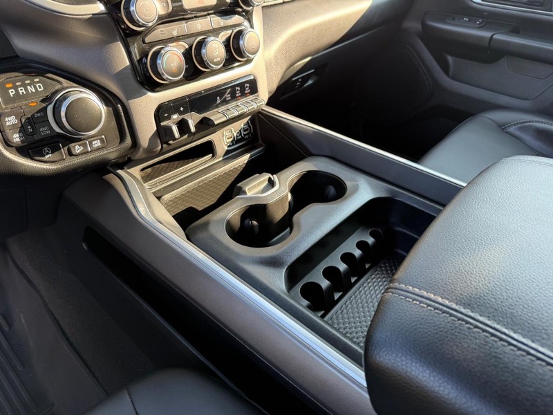 Ram 1500 Vehicle Image 20