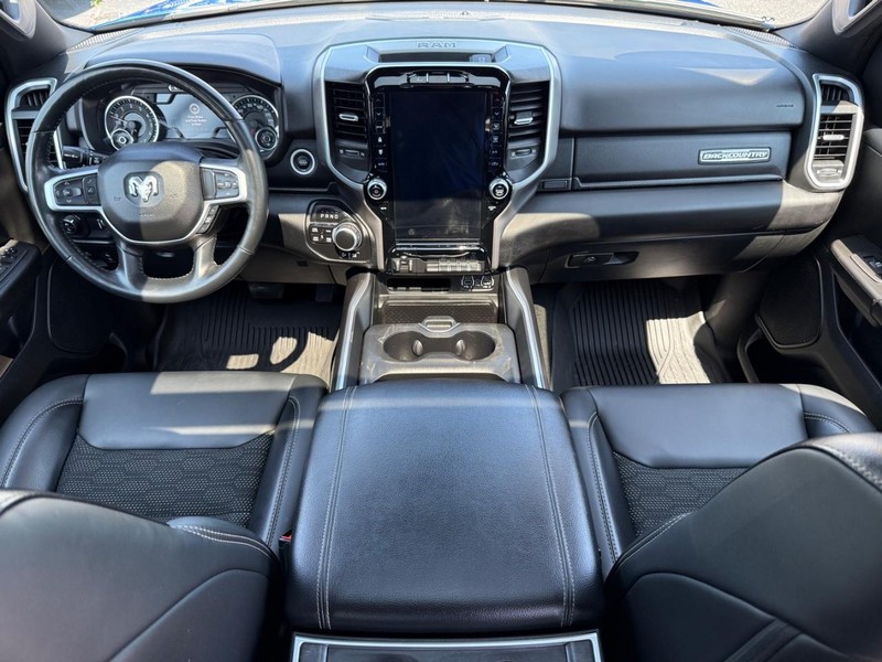 Ram 1500 Vehicle Image 12