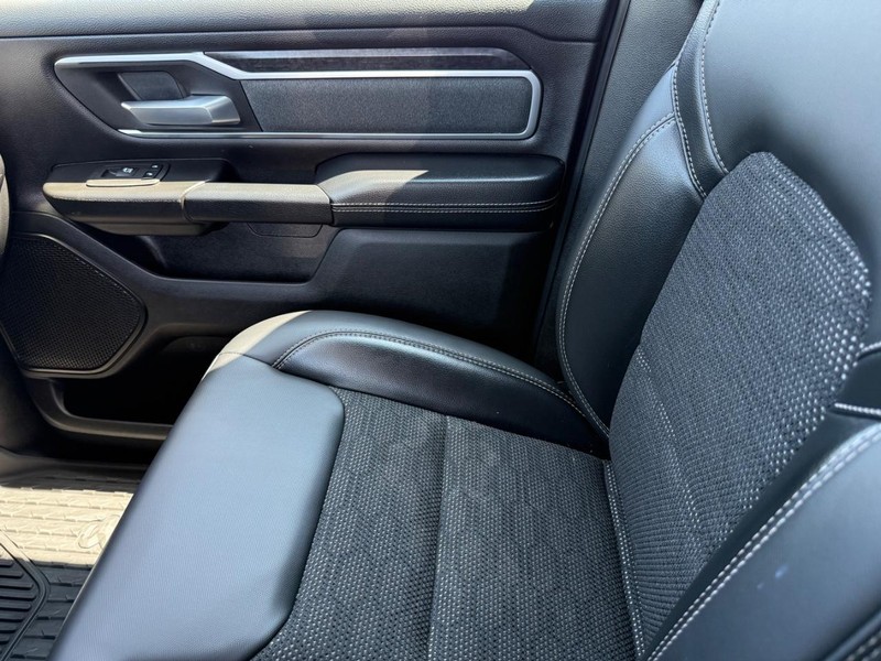 Ram 1500 Vehicle Image 20