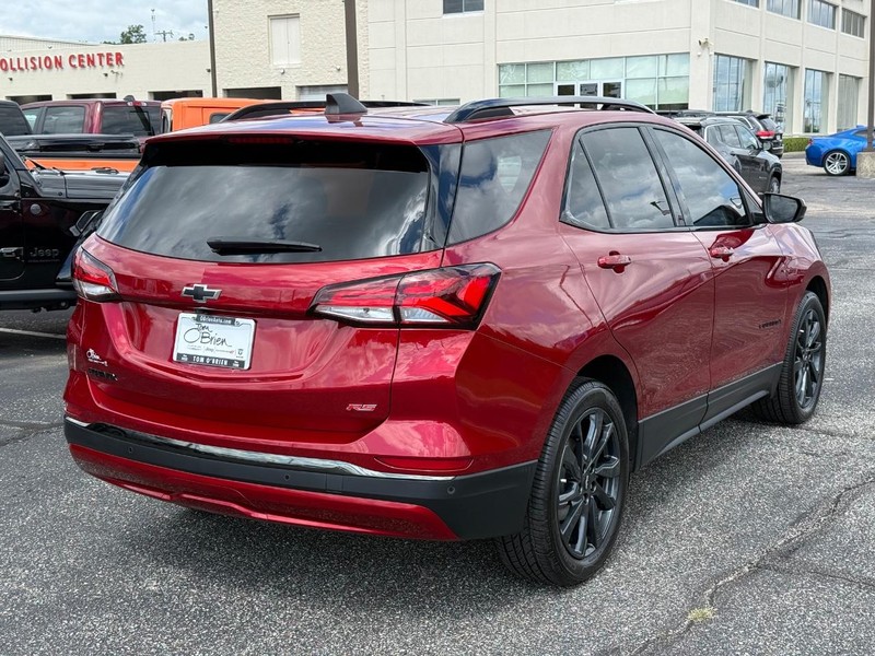 Chevrolet Equinox Vehicle Image 03