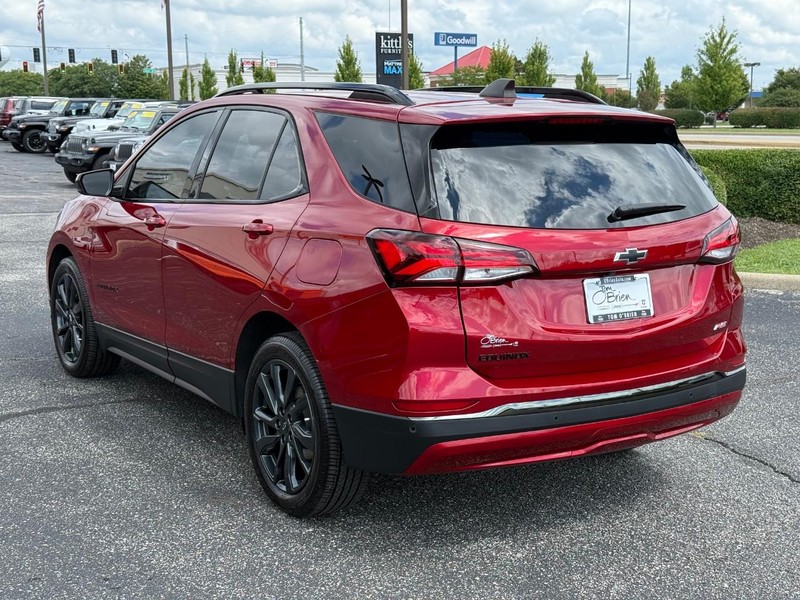 Chevrolet Equinox Vehicle Image 05