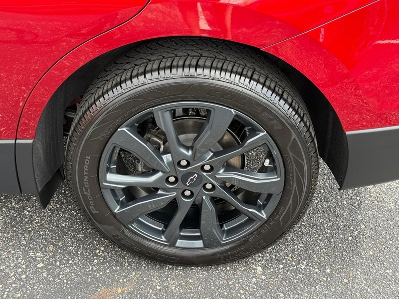 Chevrolet Equinox Vehicle Image 06
