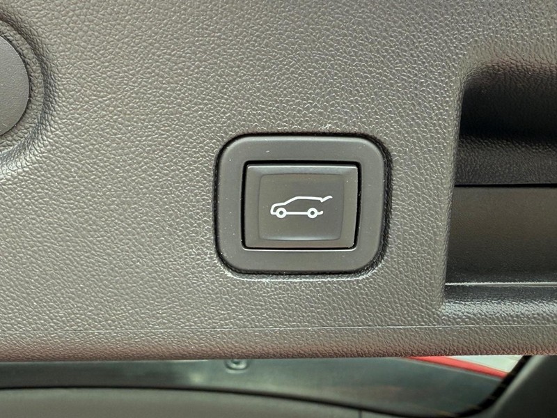 Chevrolet Equinox Vehicle Image 08