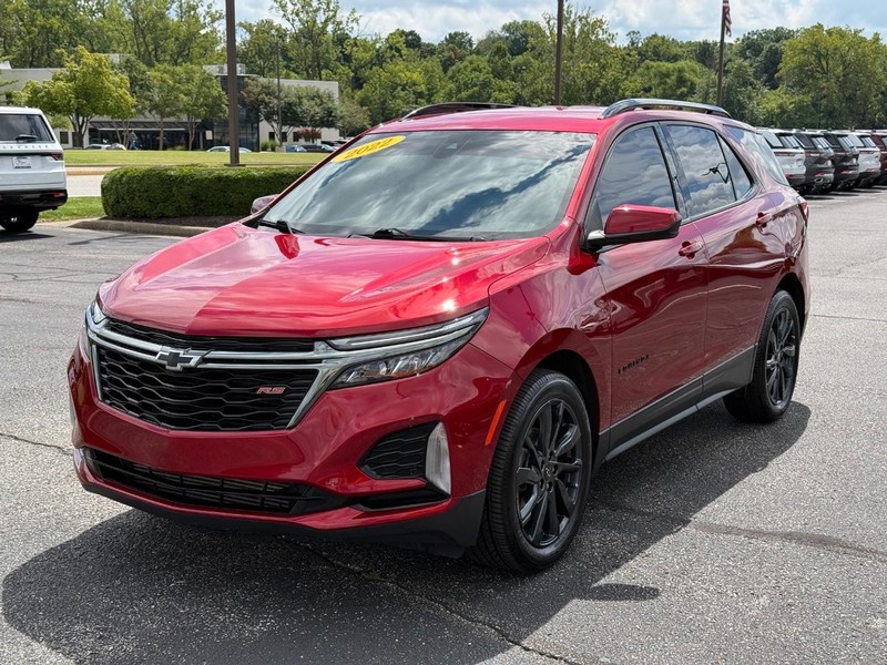 Chevrolet Equinox Vehicle Image 09