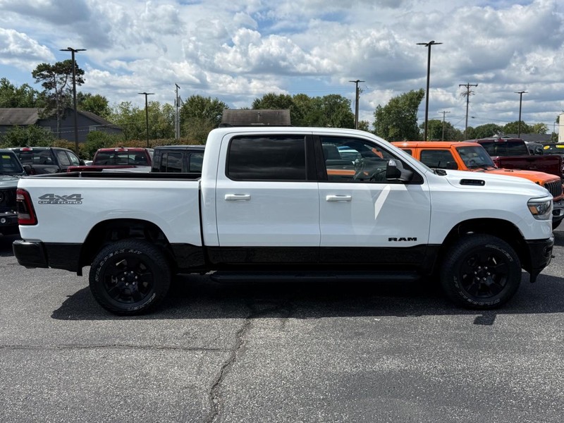 Ram 1500 Vehicle Image 02
