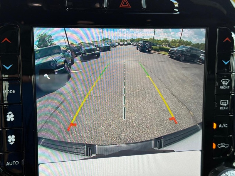Ram 1500 Vehicle Image 18