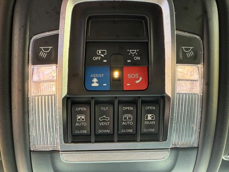 Ram 1500 Vehicle Image 21