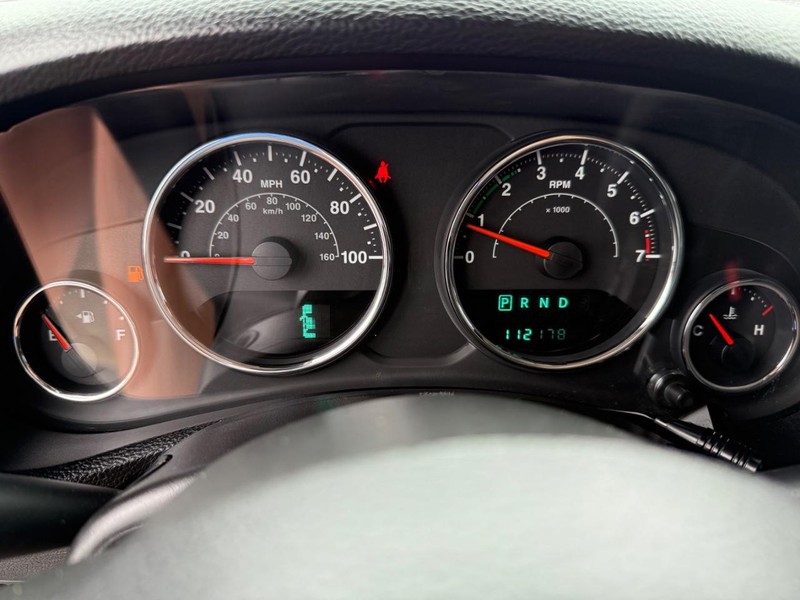 Jeep Wrangler Unlimited Vehicle Image 19