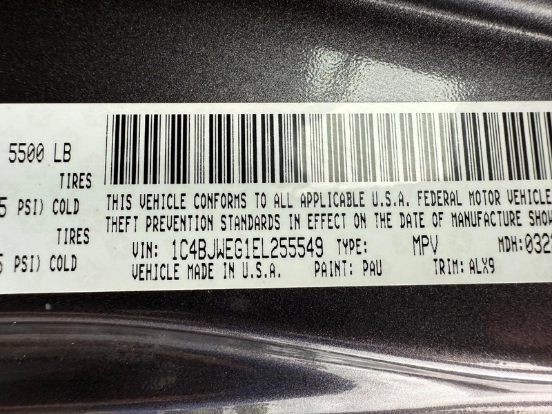 Jeep Wrangler Unlimited Vehicle Image 23