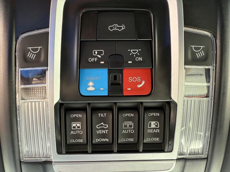 Ram 1500 Vehicle Image 14