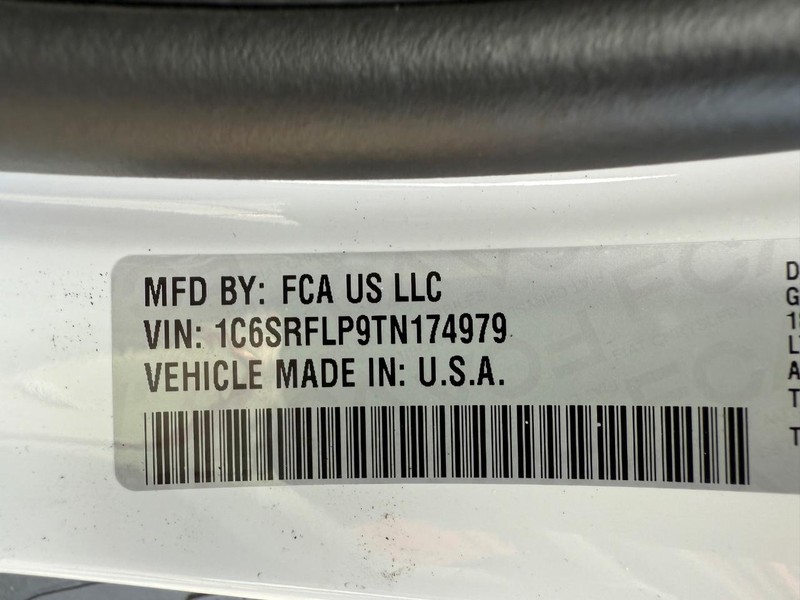 Ram 1500 Vehicle Image 19