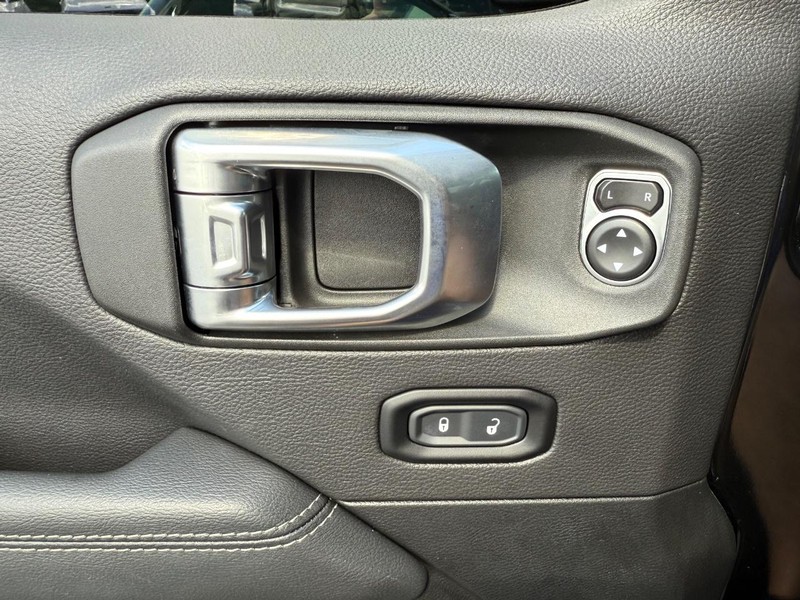 Jeep Wrangler 4xe Vehicle Image 26