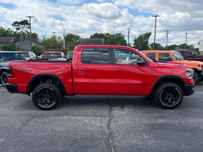 Ram 1500 Vehicle Image 02