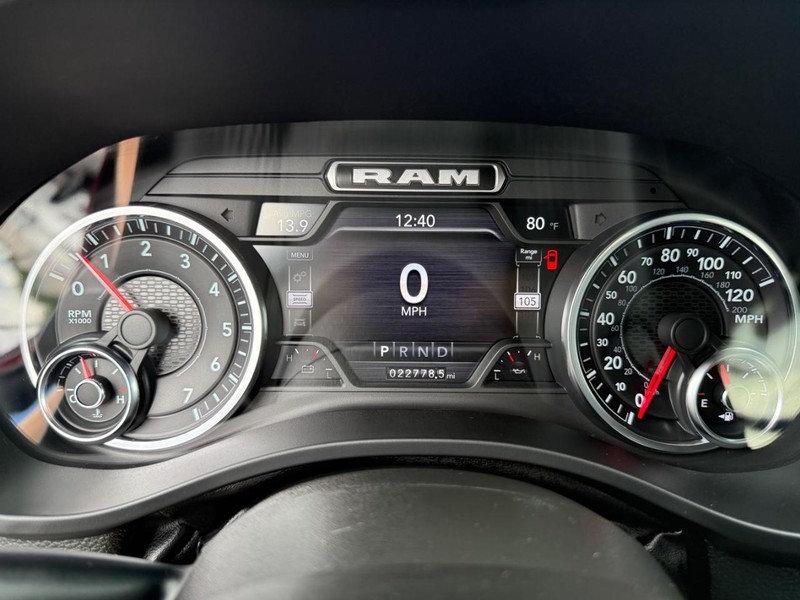 Ram 1500 Vehicle Image 22