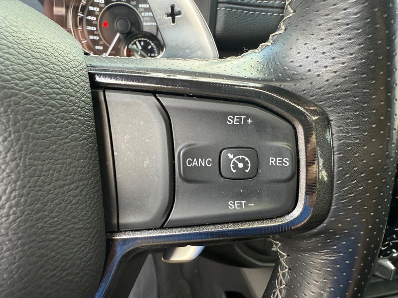 Ram 1500 Vehicle Image 15