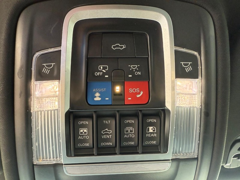 Ram 1500 Vehicle Image 21