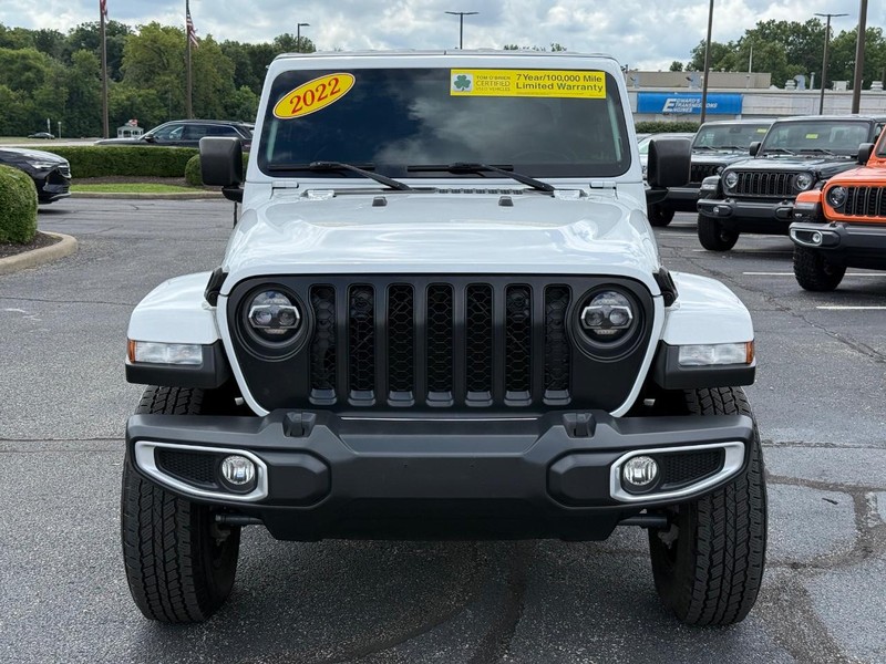 Jeep Gladiator Vehicle Image 09