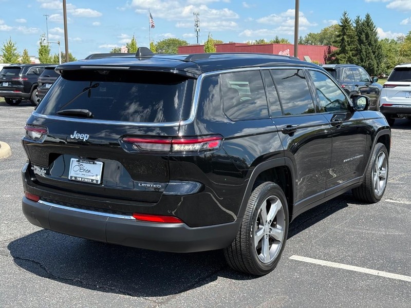 Jeep Grand Cherokee L Vehicle Image 03