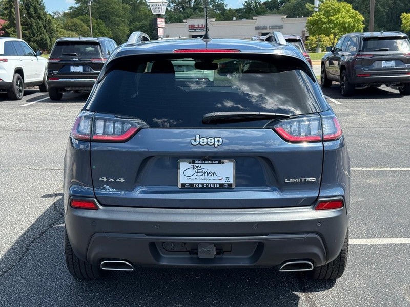 Jeep Cherokee Vehicle Image 04