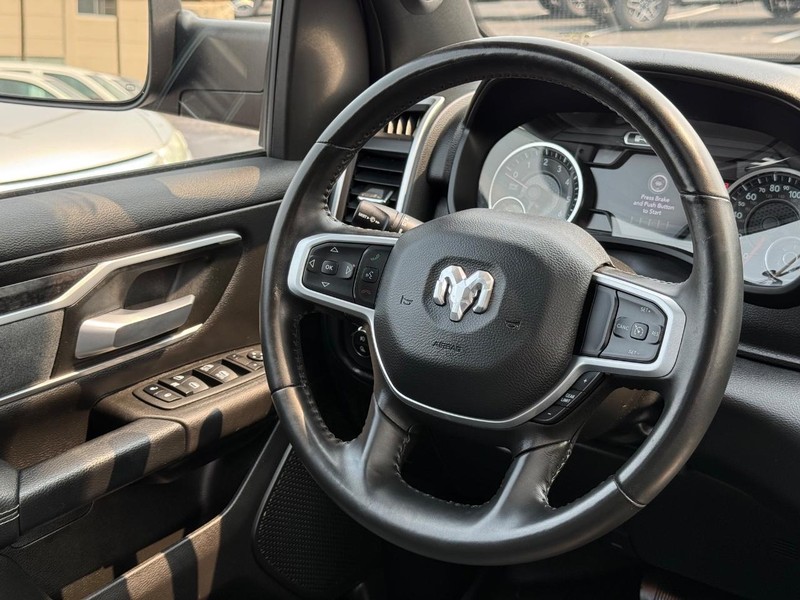 Ram 1500 Vehicle Image 13