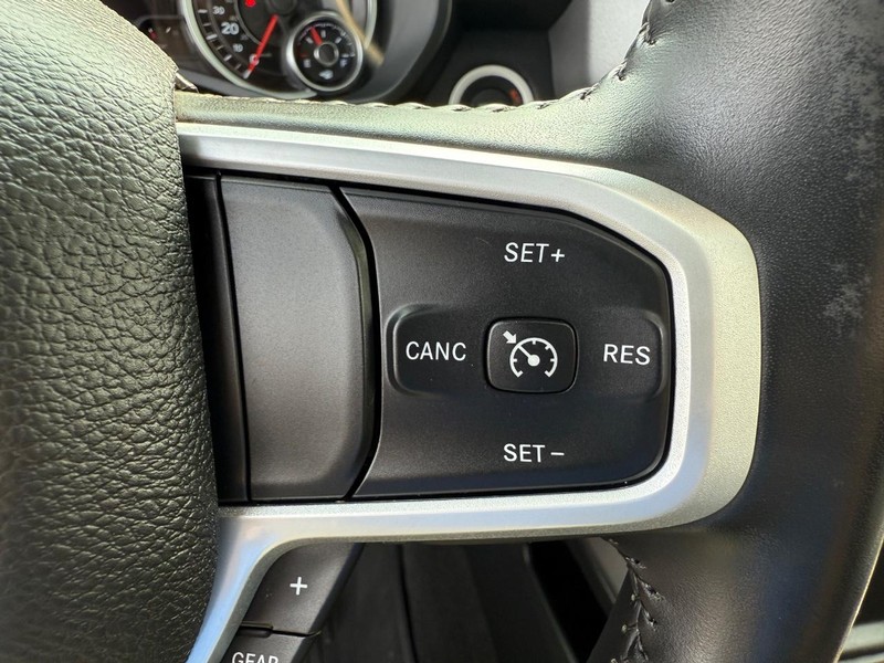 Ram 1500 Vehicle Image 15
