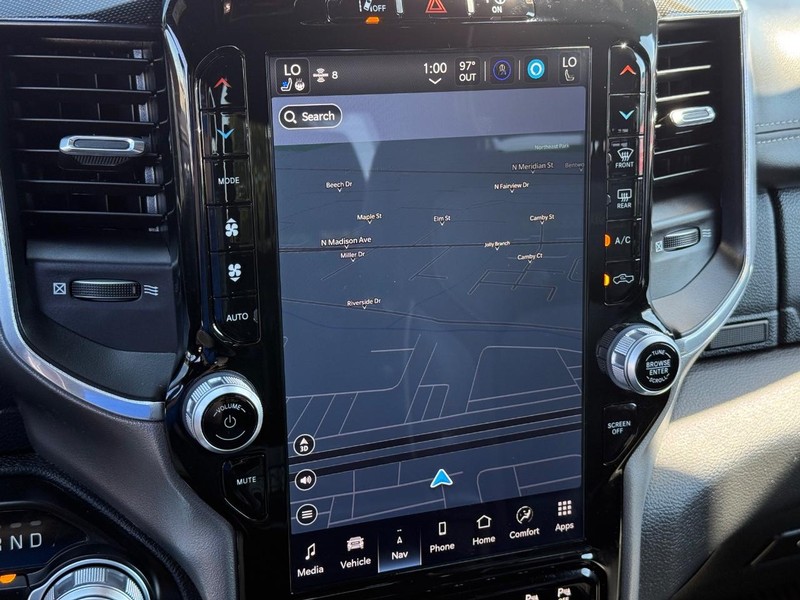 Ram 1500 Vehicle Image 17