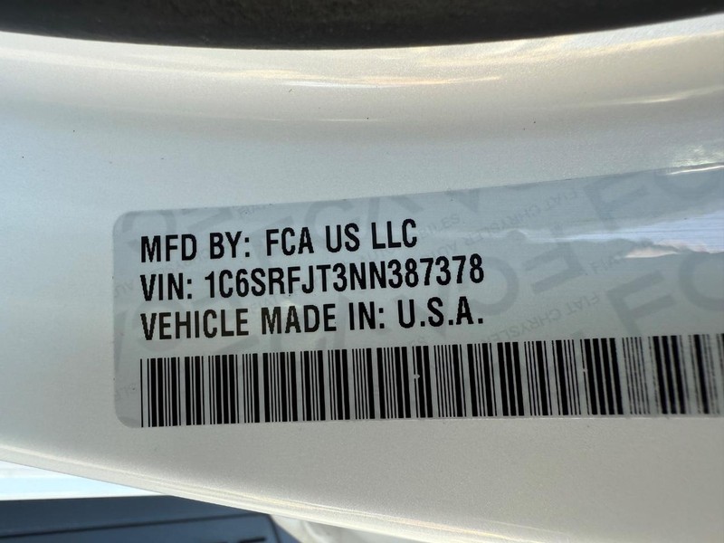 Ram 1500 Vehicle Image 26