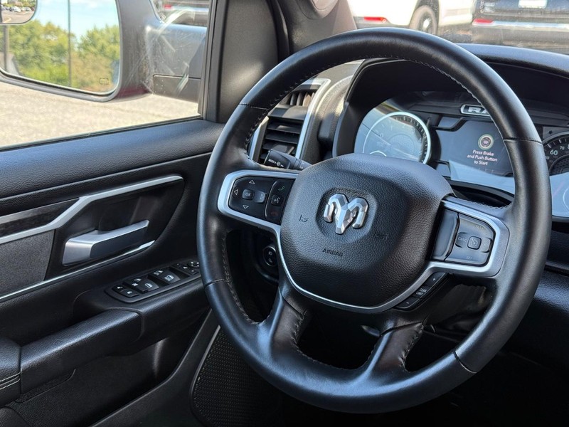 Ram 1500 Vehicle Image 12