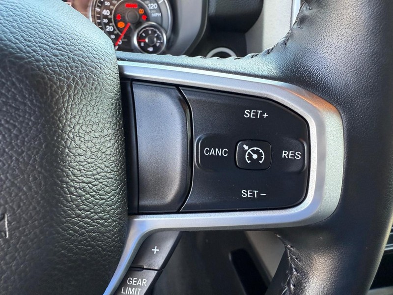 Ram 1500 Vehicle Image 14