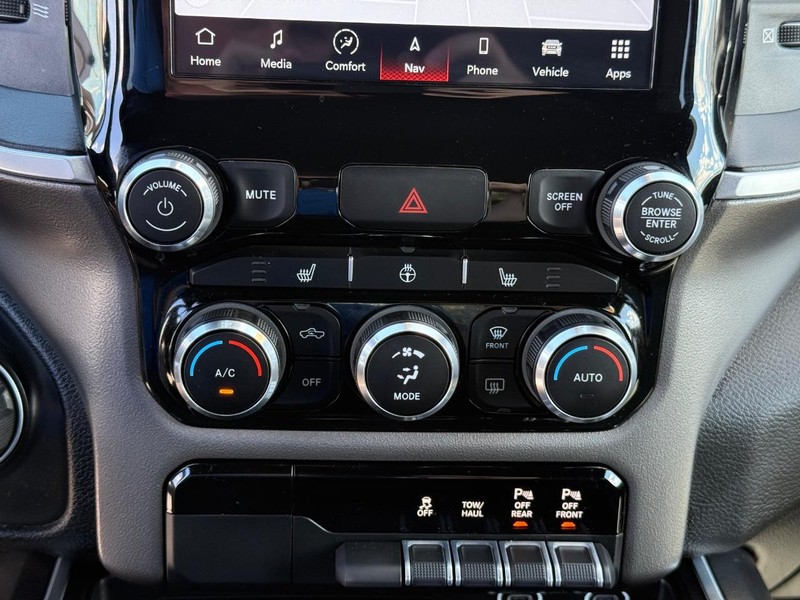 Ram 1500 Vehicle Image 19