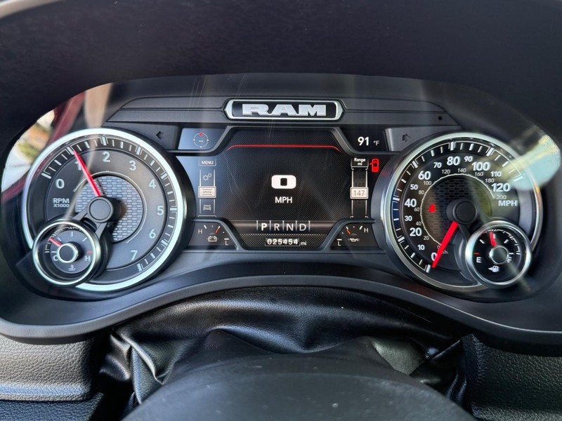 Ram 1500 Vehicle Image 22