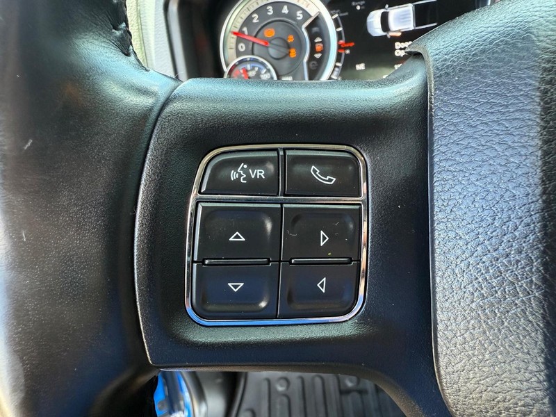 Ram 2500 Vehicle Image 13