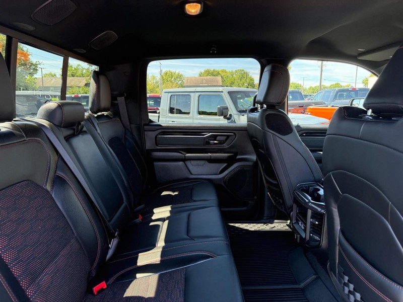 Ram 1500 Vehicle Image 10
